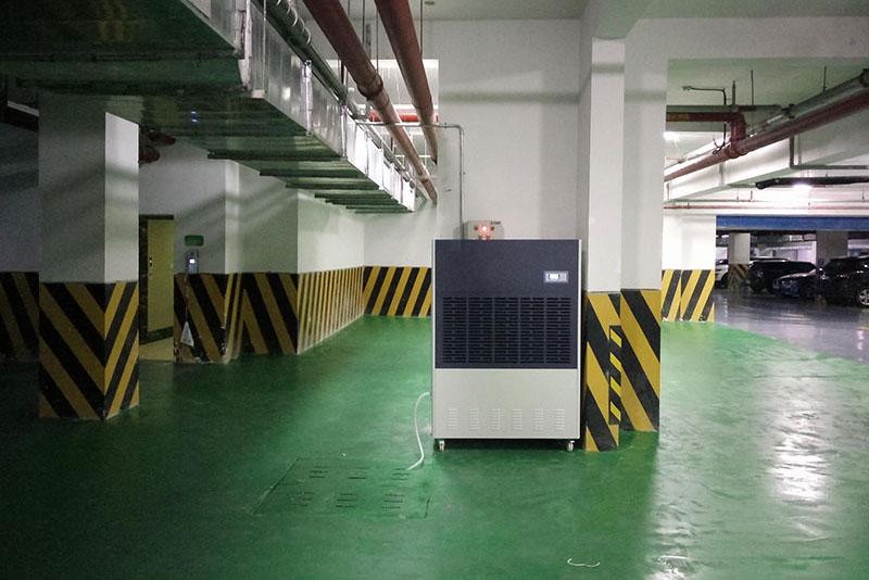 救護車干霧消毒機，車內醫(yī)療艙整體消毒設備